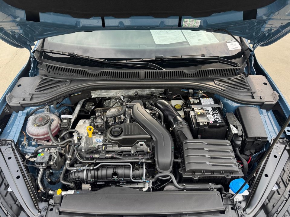 Used 2026 Volkswagen Jetta Sport FWD image 16
