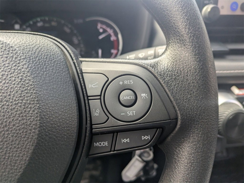 Used 2025 Toyota RAV4 LE image 15