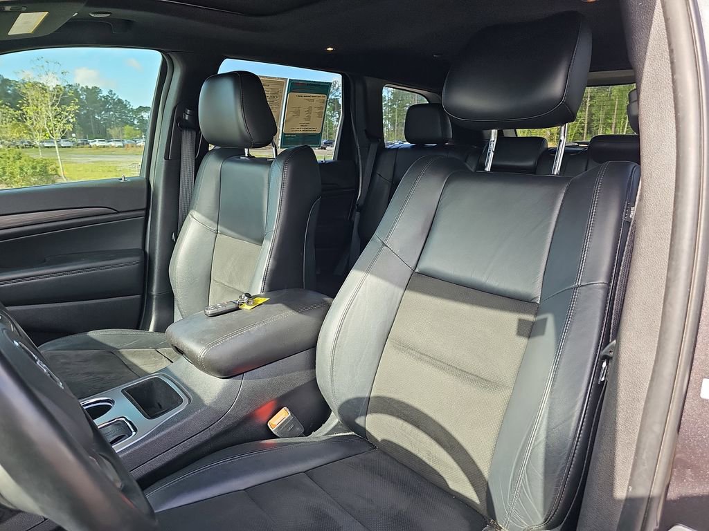 Used 2021 Jeep Grand Cherokee Laredo X image 19