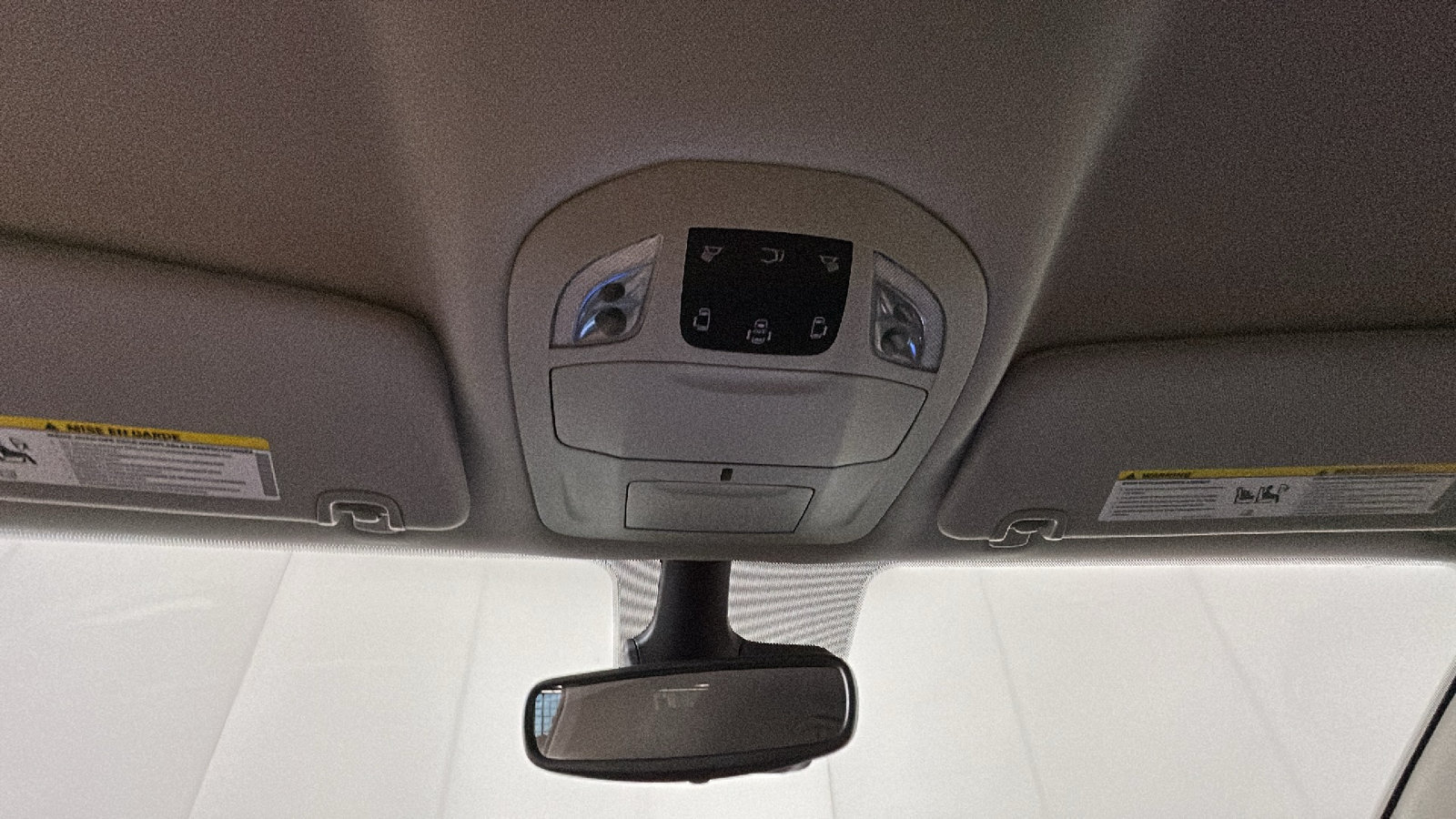 Used 2024 Chrysler Pacifica Touring-L AWD/4WD image 30