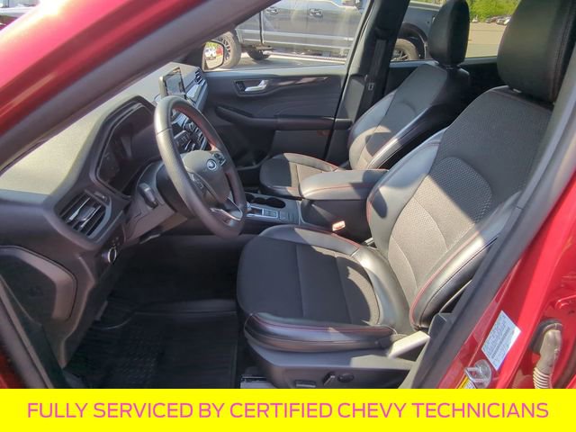 Used 2025 Ford Escape ST-Line AWD/4WD image 23