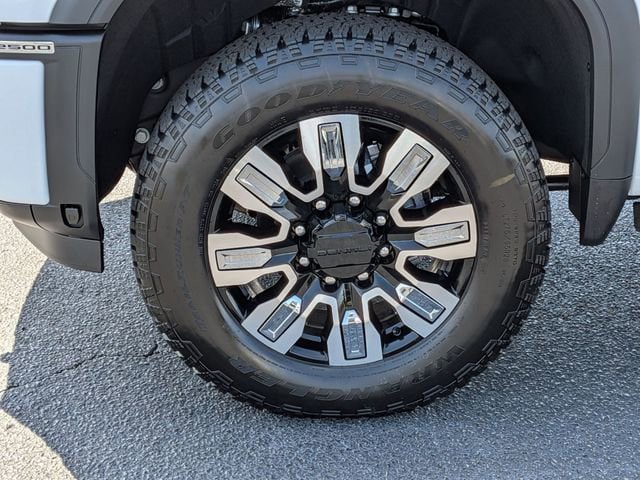 New 2026 GMC Sierra 2500 Denali w/ Denali Reserve Package AWD/4WD image 10