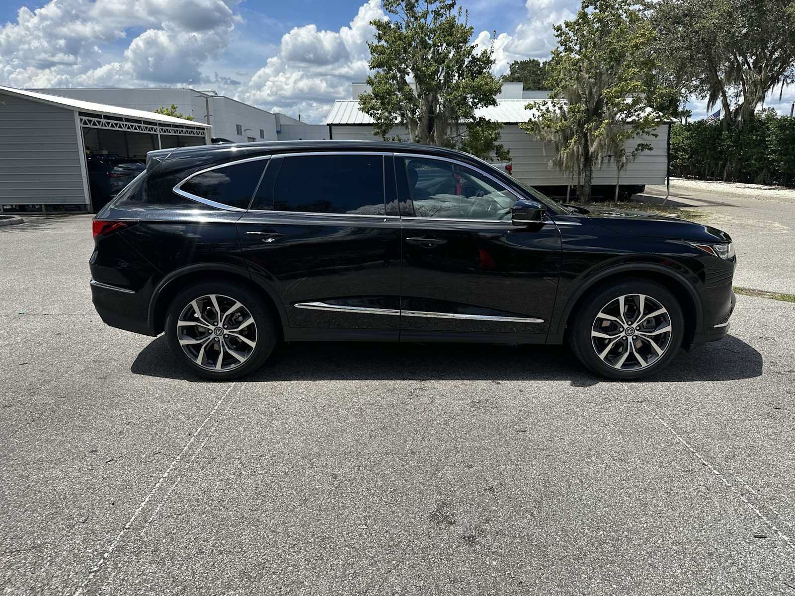 Used 2023 Acura MDX w/ Technology Package FWD image 7