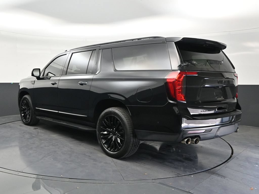Used 2023 GMC Yukon XL Denali w/ Advanced Technology Package RWD image 3