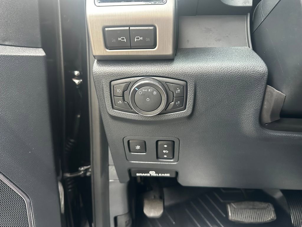 Used 2022 Ford F250 Platinum w/ FX4 Off-Road Package image 58