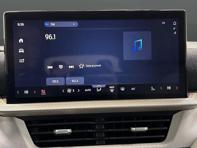 Used 2025 Ford Explorer Active w/ Active Comfort Package image 20