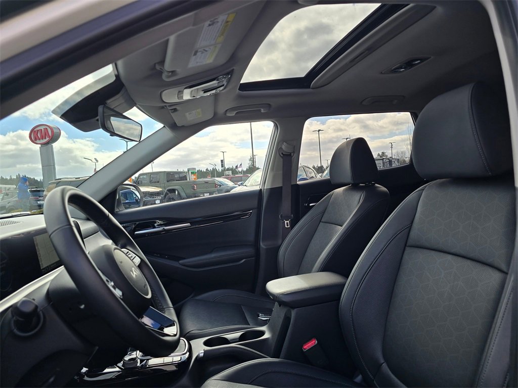 Used 2024 Kia Seltos EX image 12