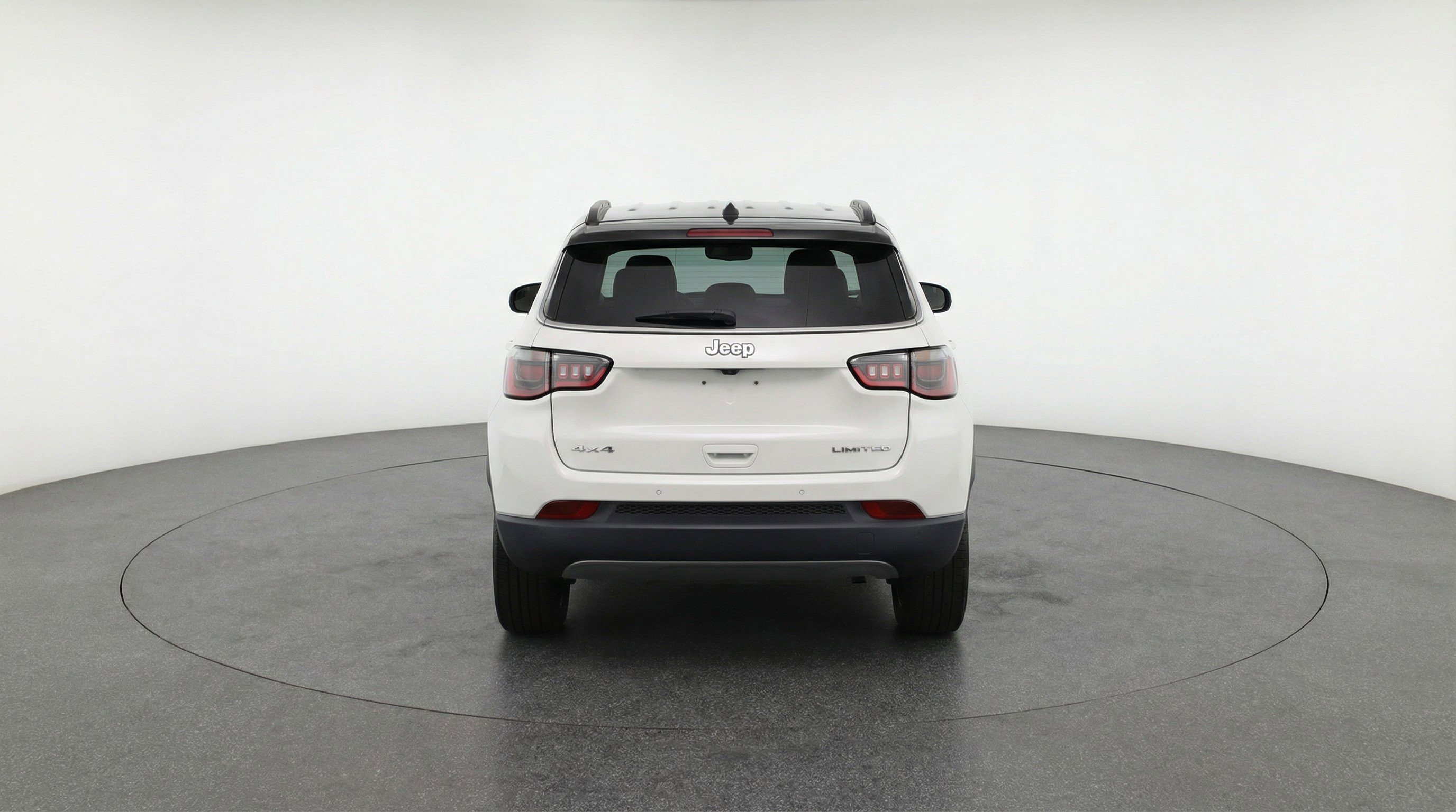 Used 2025 Jeep Compass Limited AWD/4WD image 7