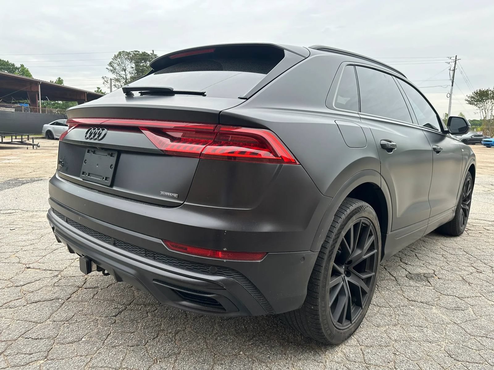 Used 2019 Audi Q8 Prestige w/ Luxury Package AWD/4WD image 7