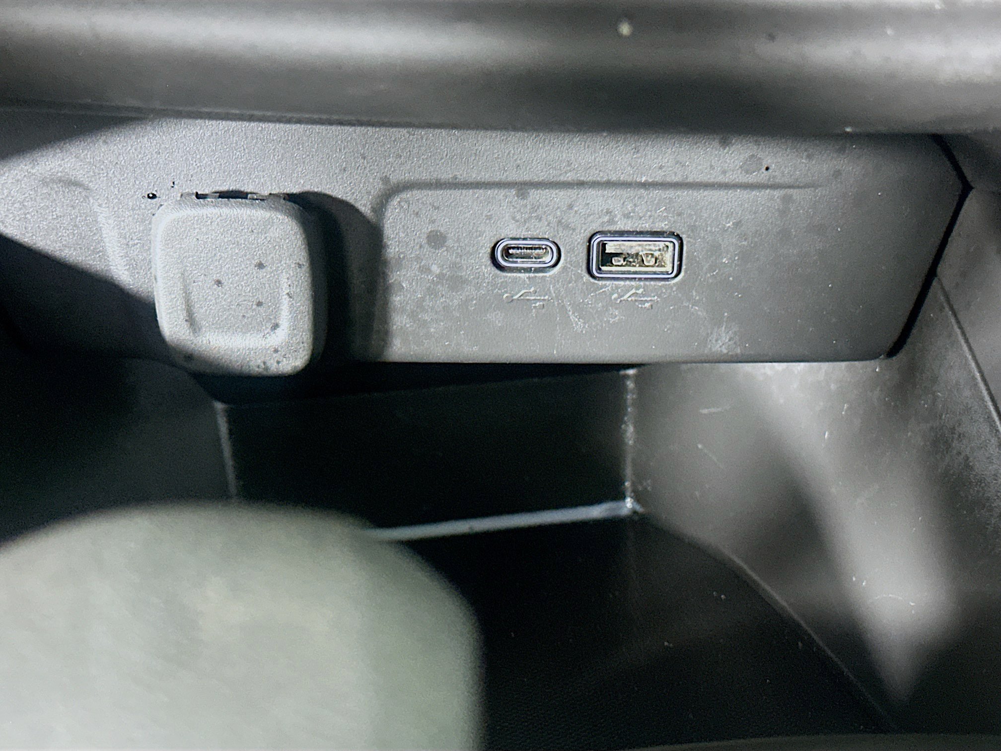 Used 2024 Chevrolet Trax LS FWD image 25