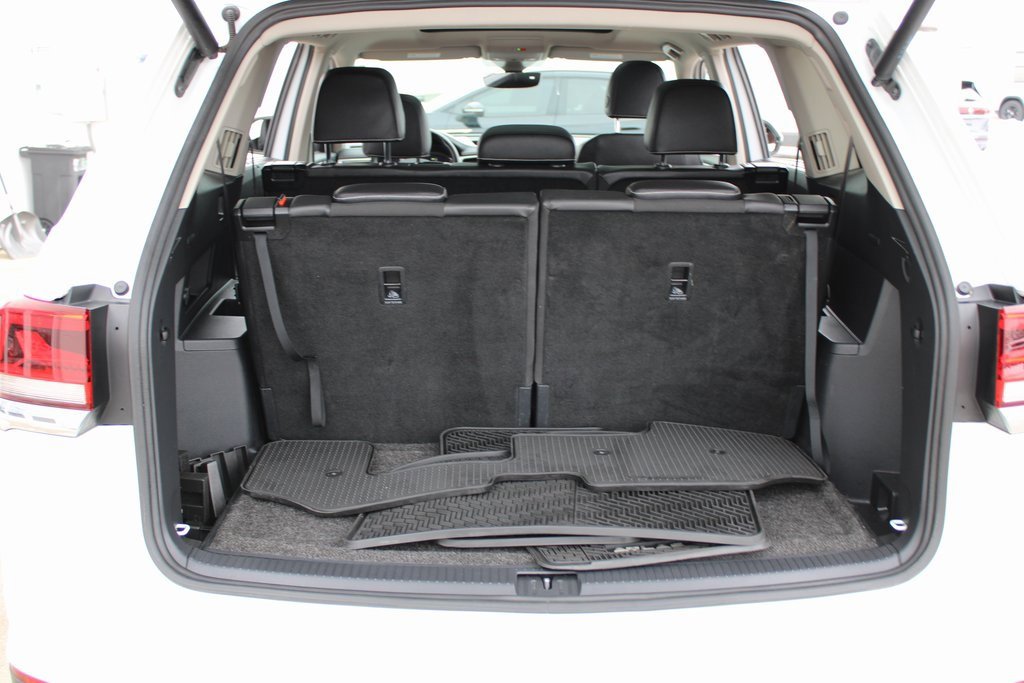 Certified 2021 Volkswagen Atlas SEL Premium image 32