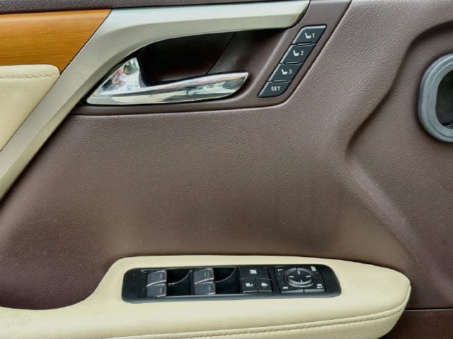 Used 2018 Lexus RX 350 AWD w/ Premium Package image 19