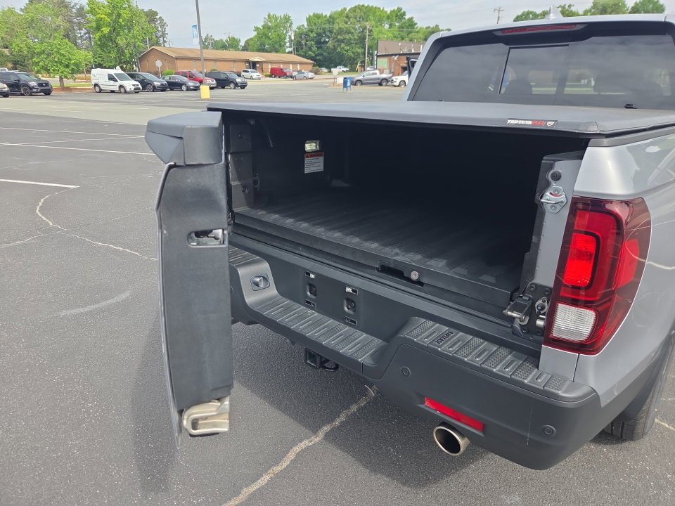 Certified 2023 Honda Ridgeline RTL-E image 14