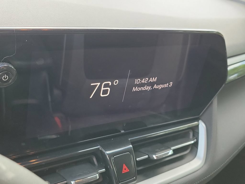 Used 2025 Chevrolet TrailBlazer LT AWD/4WD image 32
