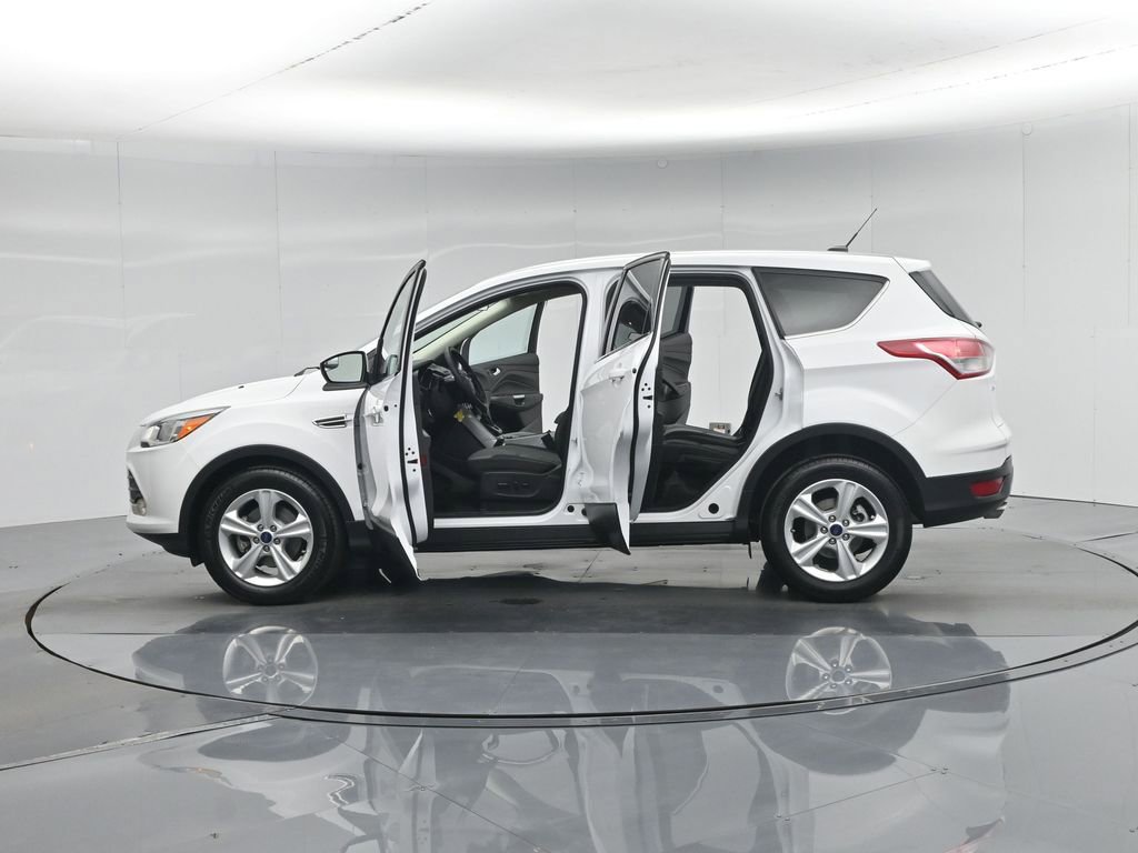Used 2016 Ford Escape SE image 34