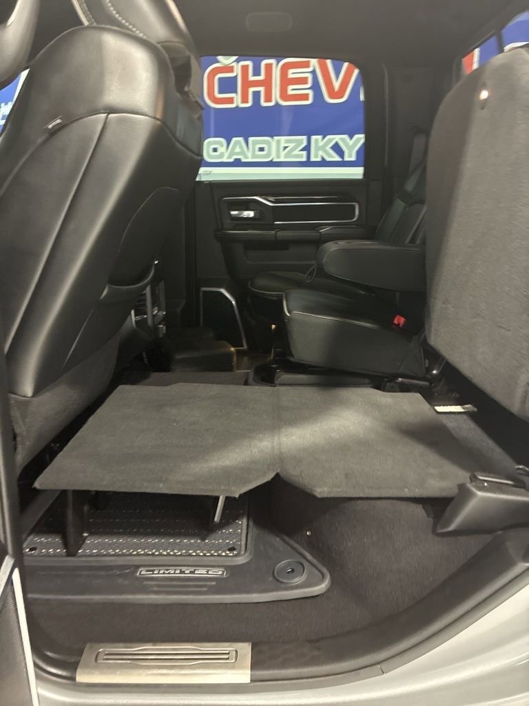 Used 2022 RAM 3500 Laramie image 51