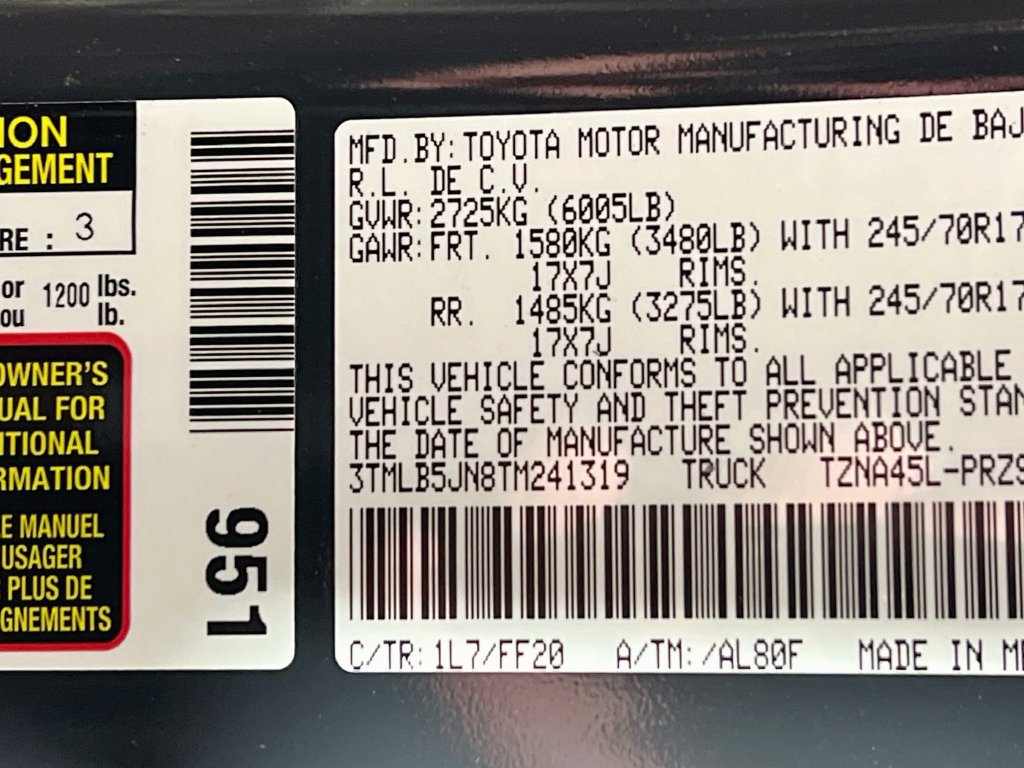 Certified 2026 Toyota Tacoma SR5 AWD/4WD image 24