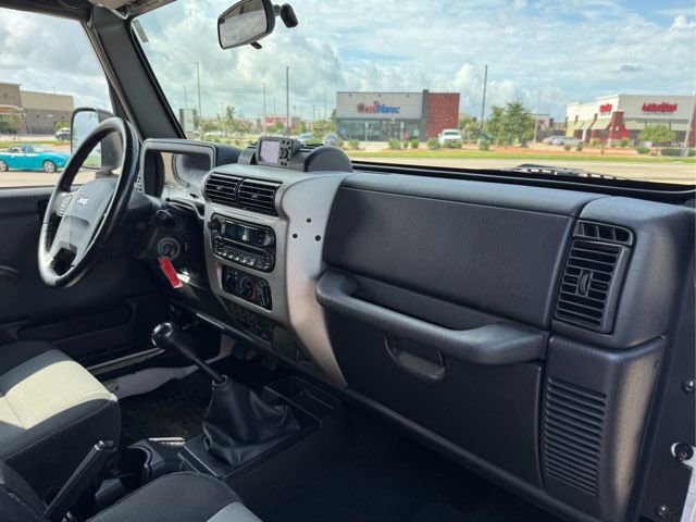 Used 2006 Jeep Wrangler Sport w/ Golden Eagle Group image 11