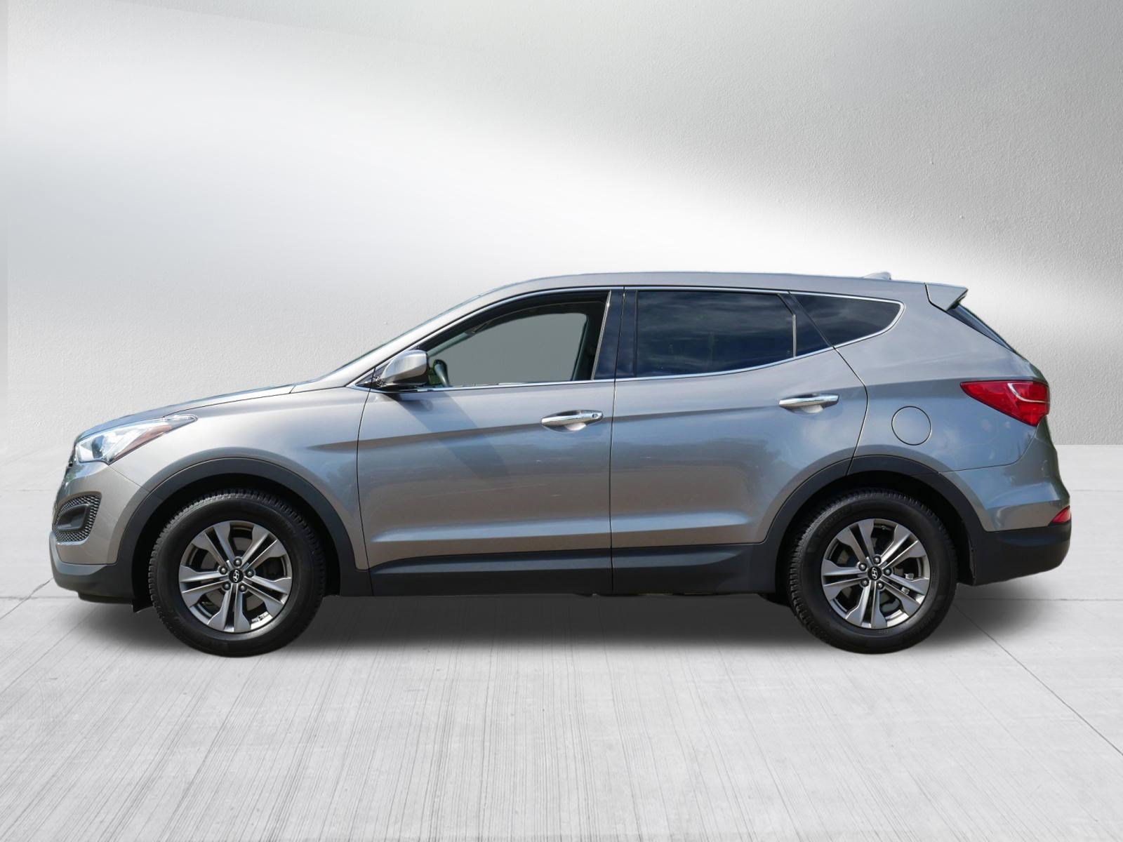 Used 2015 Hyundai Santa Fe Sport AWD/4WD image 4