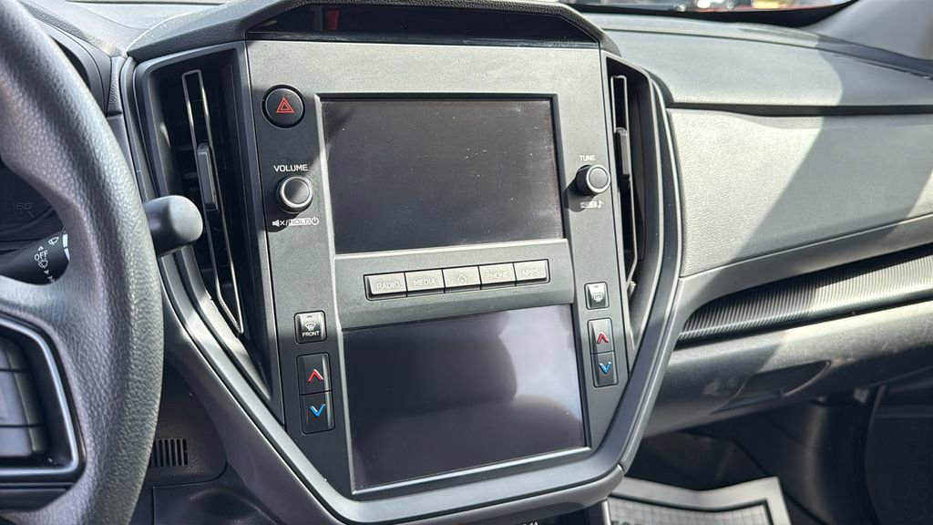 Certified 2024 Subaru Crosstrek 2.0i image 23
