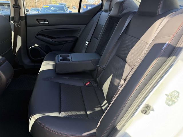 Used 2025 Nissan Altima 2.5 SR image 21