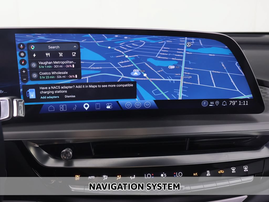 Used 2025 Cadillac Lyriq Luxury RWD image 3
