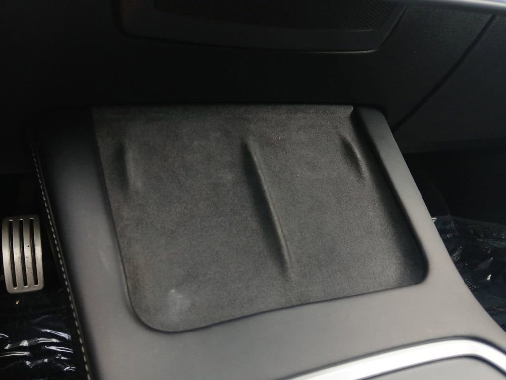 Used 2021 Tesla Model 3 Performance image 17