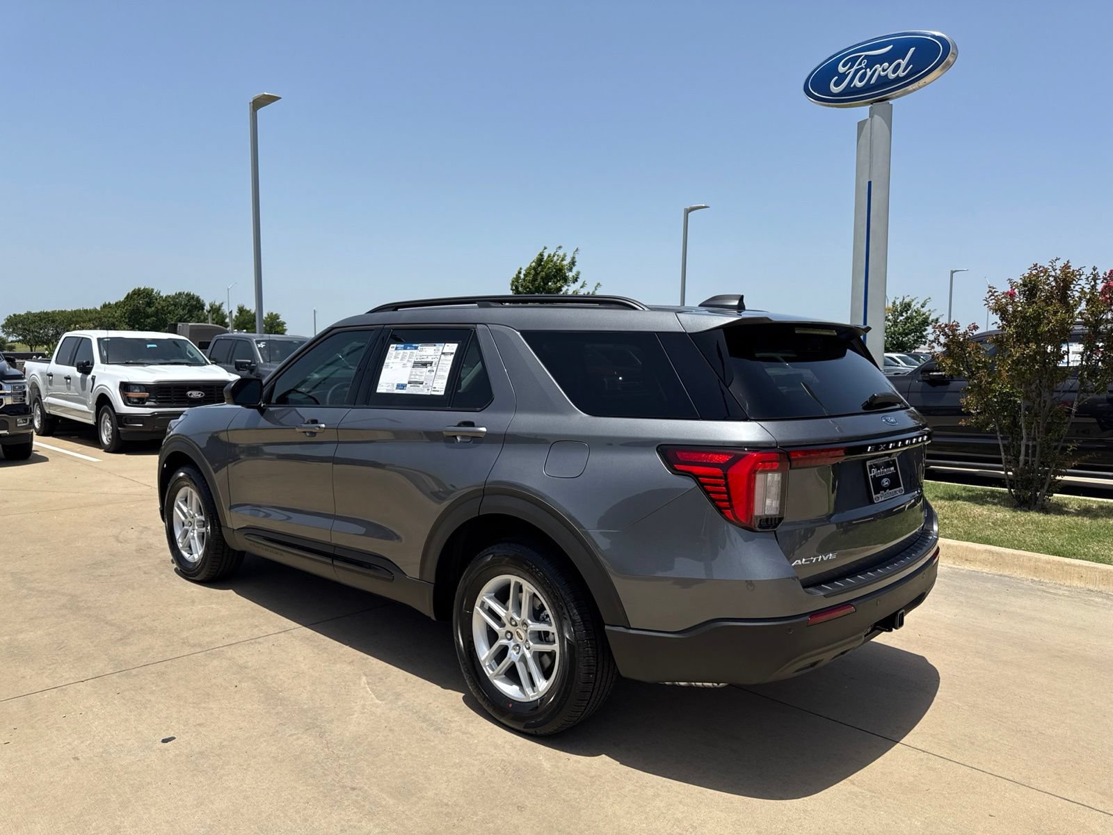 New 2026 Ford Explorer Active AWD/4WD image 3