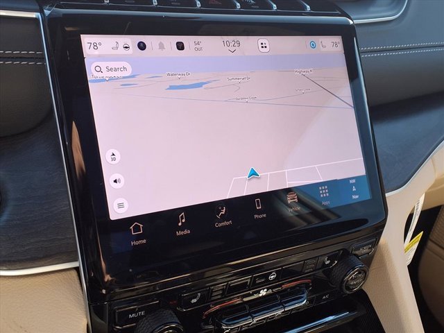 New 2025 Jeep Grand Cherokee Limited w/ MOPAR Finishing Package image 5