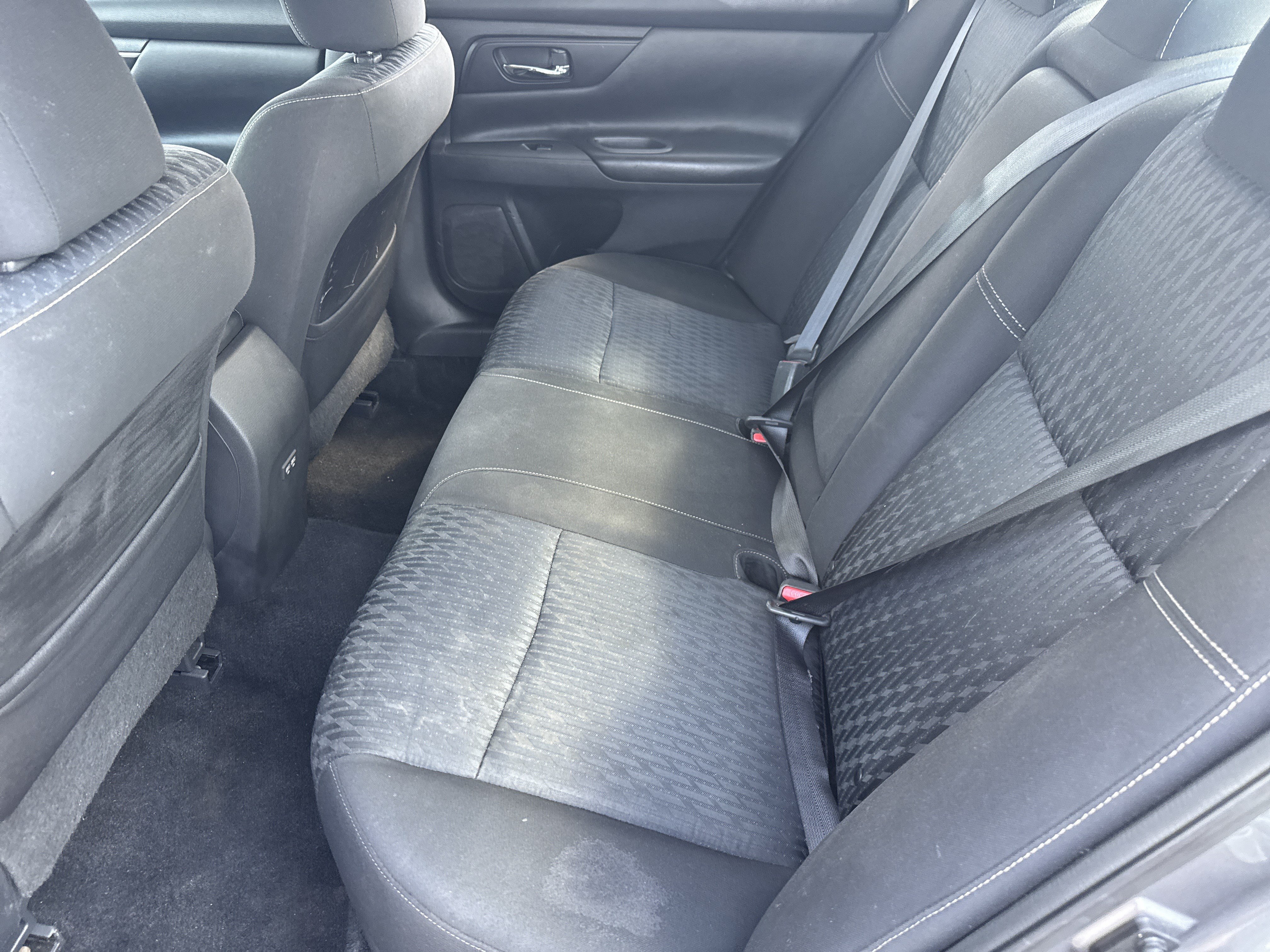Used 2018 Nissan Altima 2.5 S w/ S Convenience Package FWD image 11
