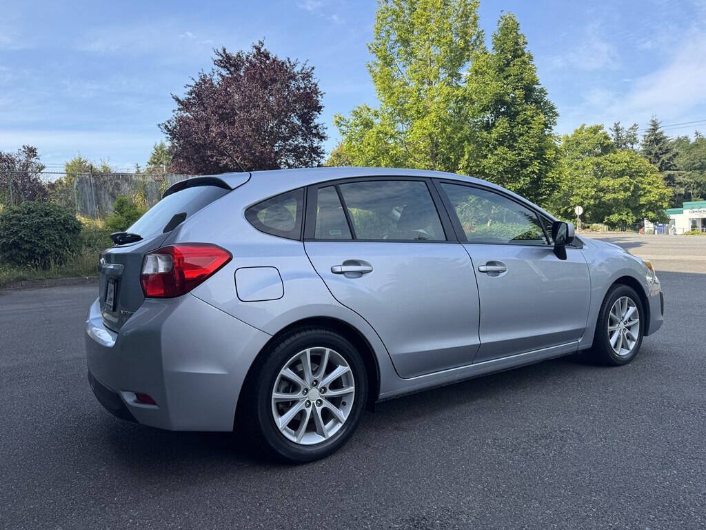Used 2014 Subaru Impreza 2.0i Premium w/ All-Weather Package w/CVT AWD/4WD image 3