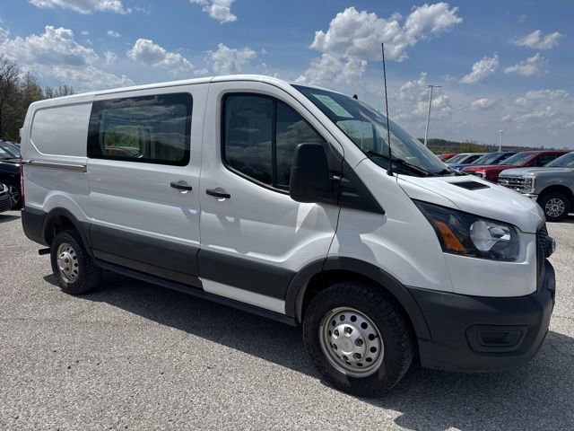 Used 2023 Ford Transit 250 Low Roof AWD image 3