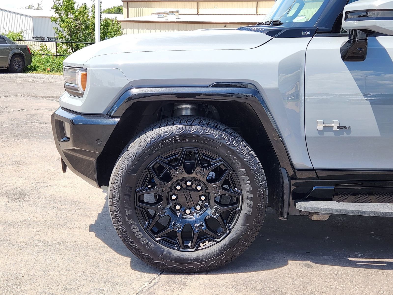 New 2025 GMC Hummer EV 2X AWD/4WD image 8