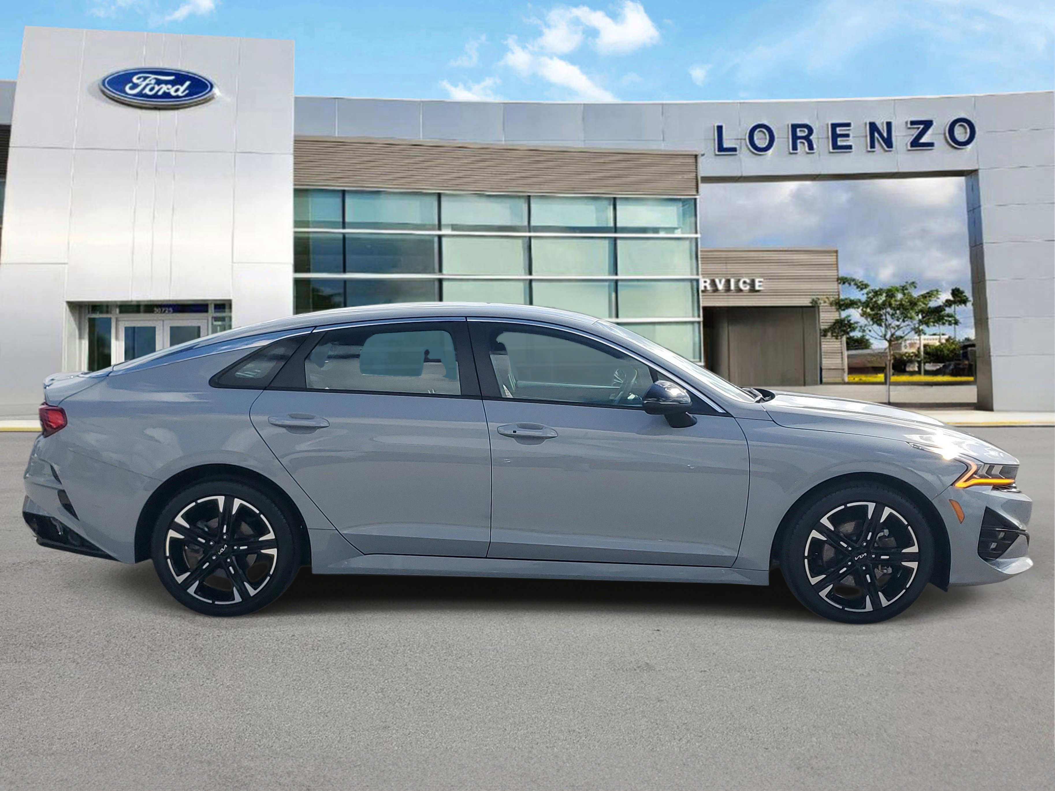Used 2023 Kia K5 GT-Line w/ GT-Line Premium Package FWD image 4