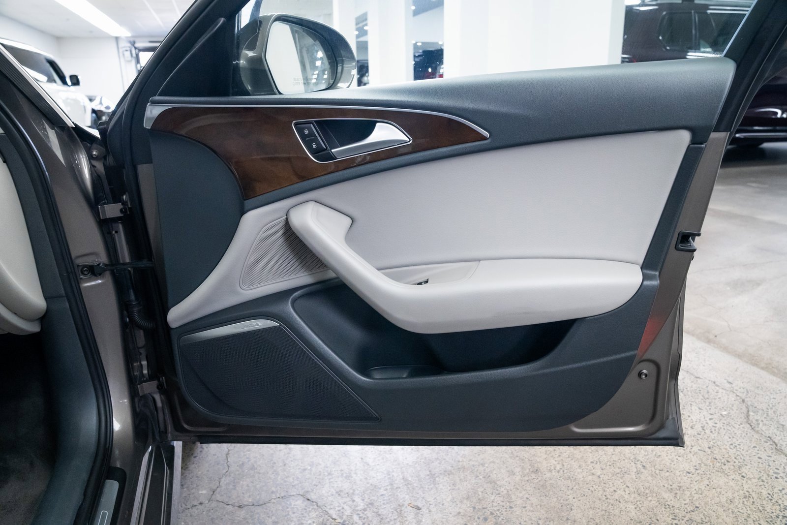 Used 2016 Audi A6 TDI Prestige w/ Prestige Package image 24