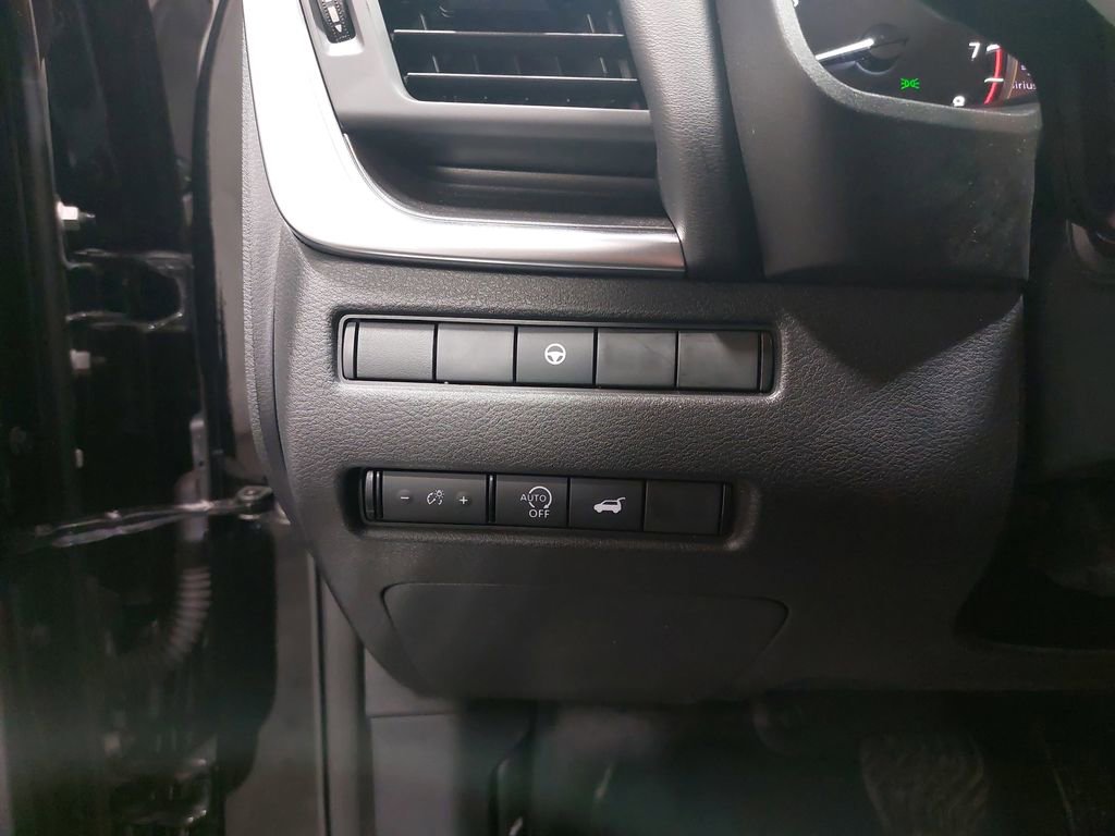 Certified 2023 Nissan Rogue SV w/ SV Premium B Package image 26