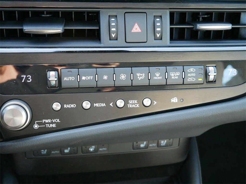 New 2025 Lexus ES 300h w/ Premium Package image 20