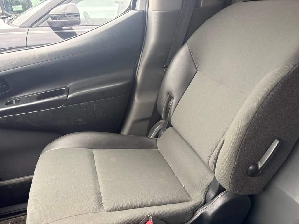 Used 2016 Nissan NV200 S w/ Cruise Control Package FWD image 4