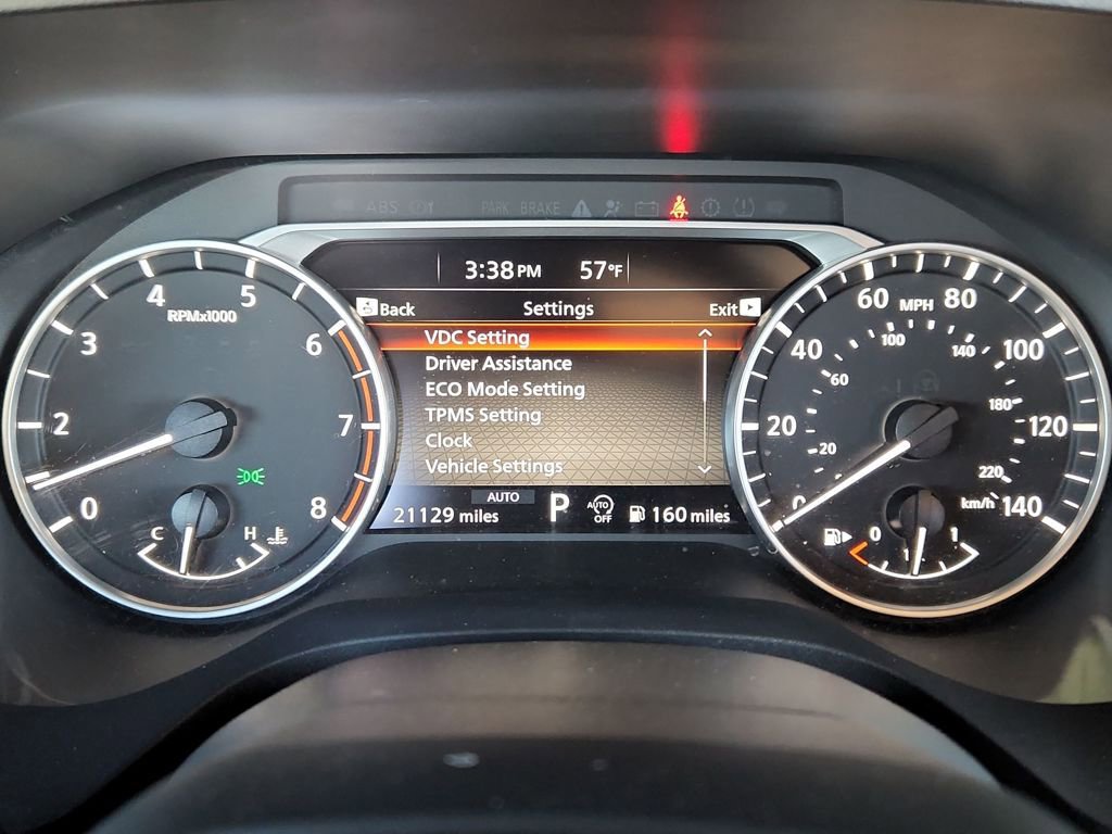Used 2025 Nissan Rogue SV image 25