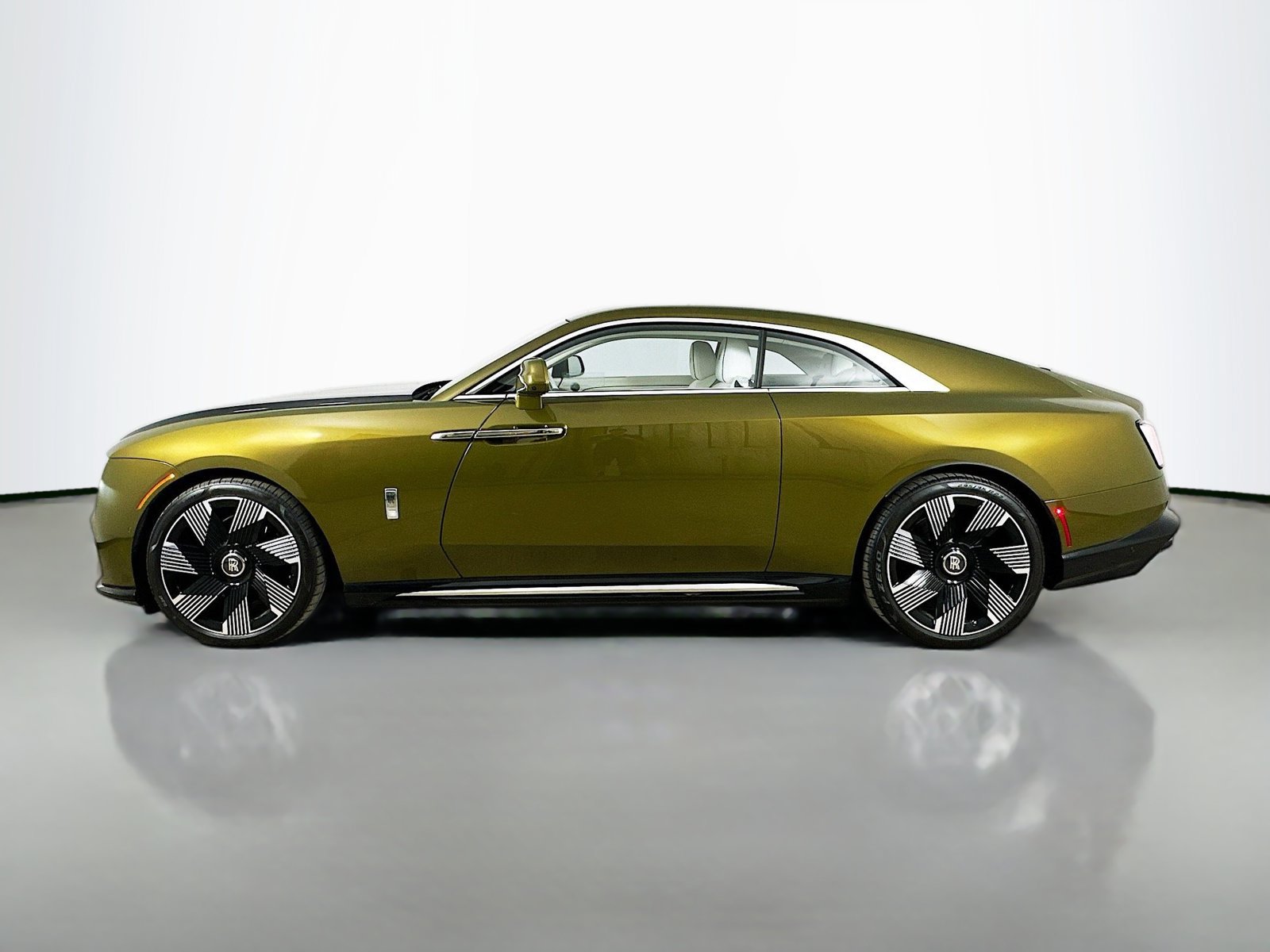 Used 2024 Rolls-Royce Spectre w/ Leather Finishing Pack AWD/4WD image 11