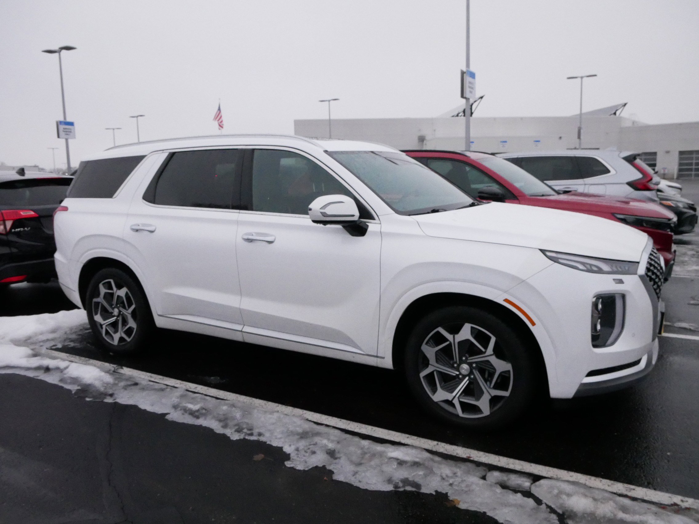 Used 2021 Hyundai Palisade Calligraphy image 5