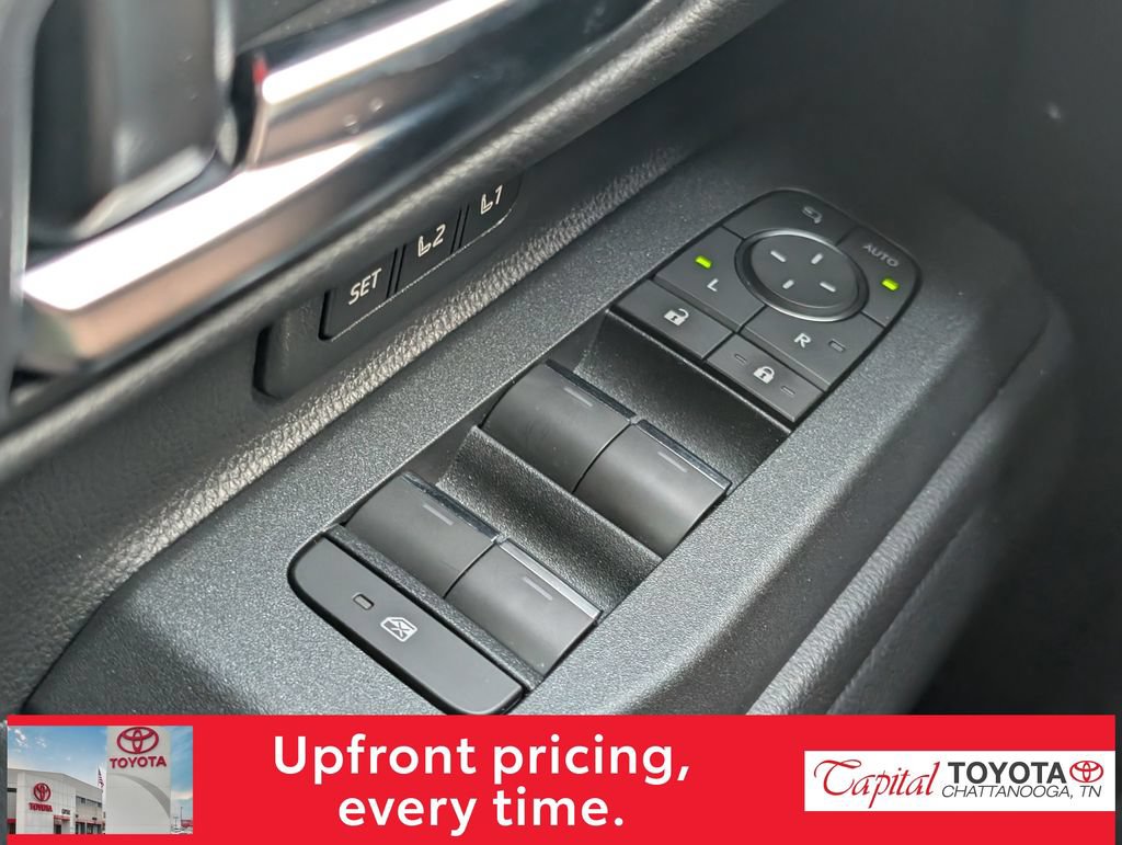 Used 2026 Toyota Land Cruiser w/ Premium Package AWD/4WD image 15
