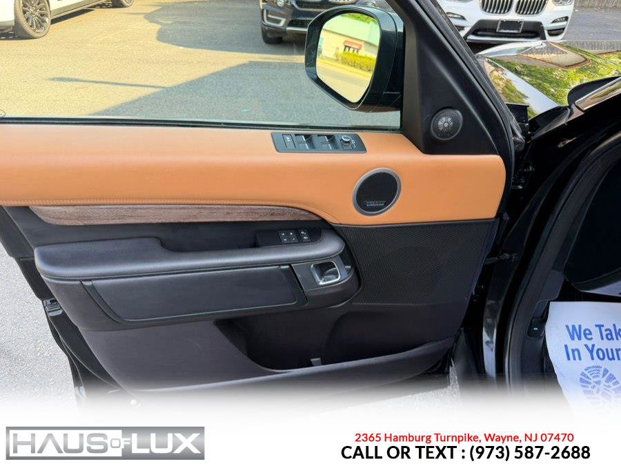 Used 2018 Land Rover Discovery HSE Luxury AWD/4WD image 13