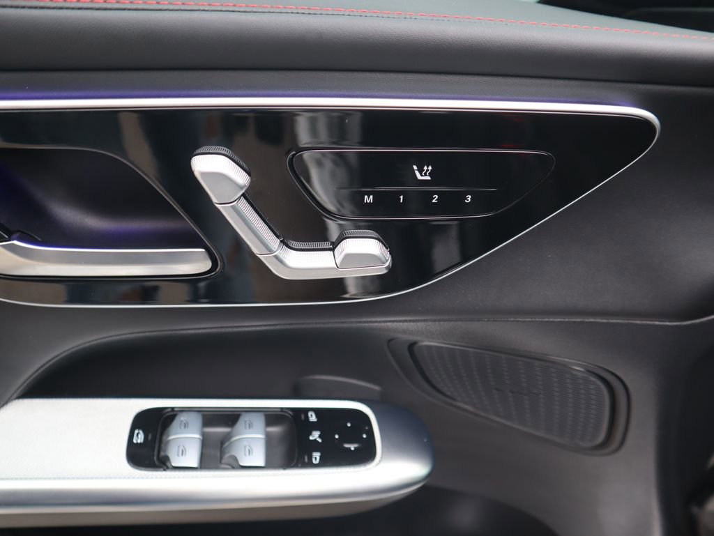 Certified 2024 Mercedes-Benz GLC 43 AMG 4MATIC image 19