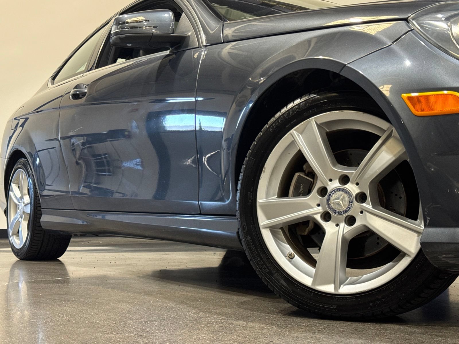 Used 2013 Mercedes-Benz C 250 Coupe image 3