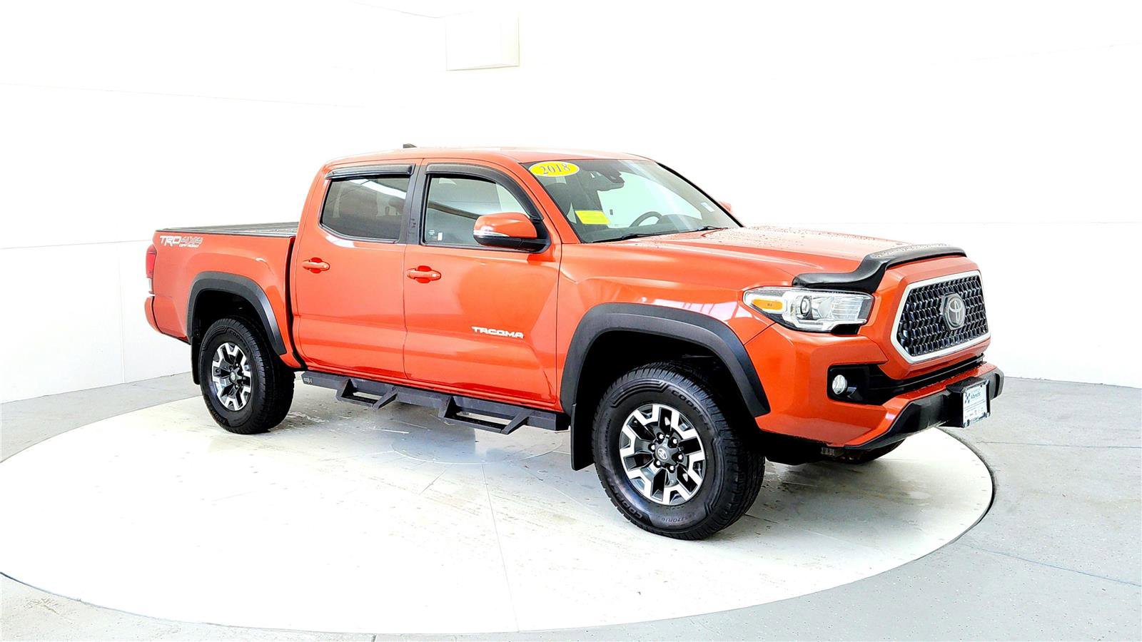 Used 2018 Toyota Tacoma TRD Off-Road w/ Technology Package image 7