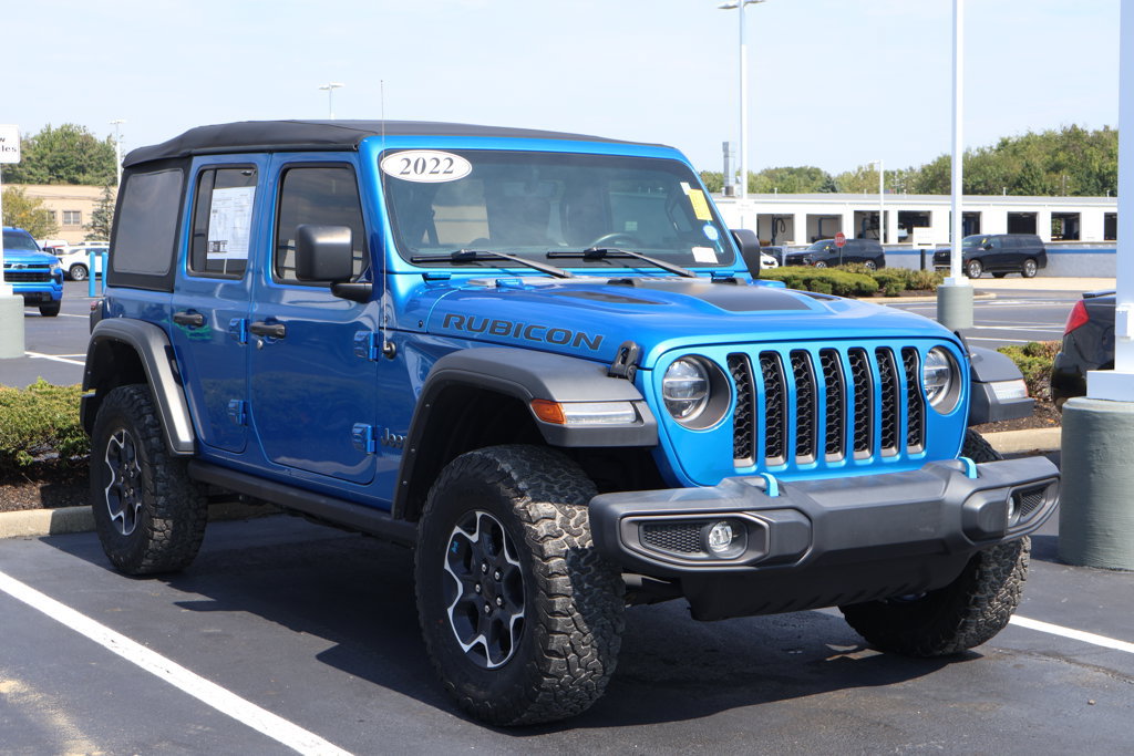 Used 2022 Jeep Wrangler Unlimited Rubicon 4xe w/ Cold Weather Group AWD/4WD image 3