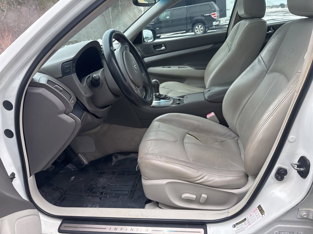 Used 2012 INFINITI G25 Journey image 11