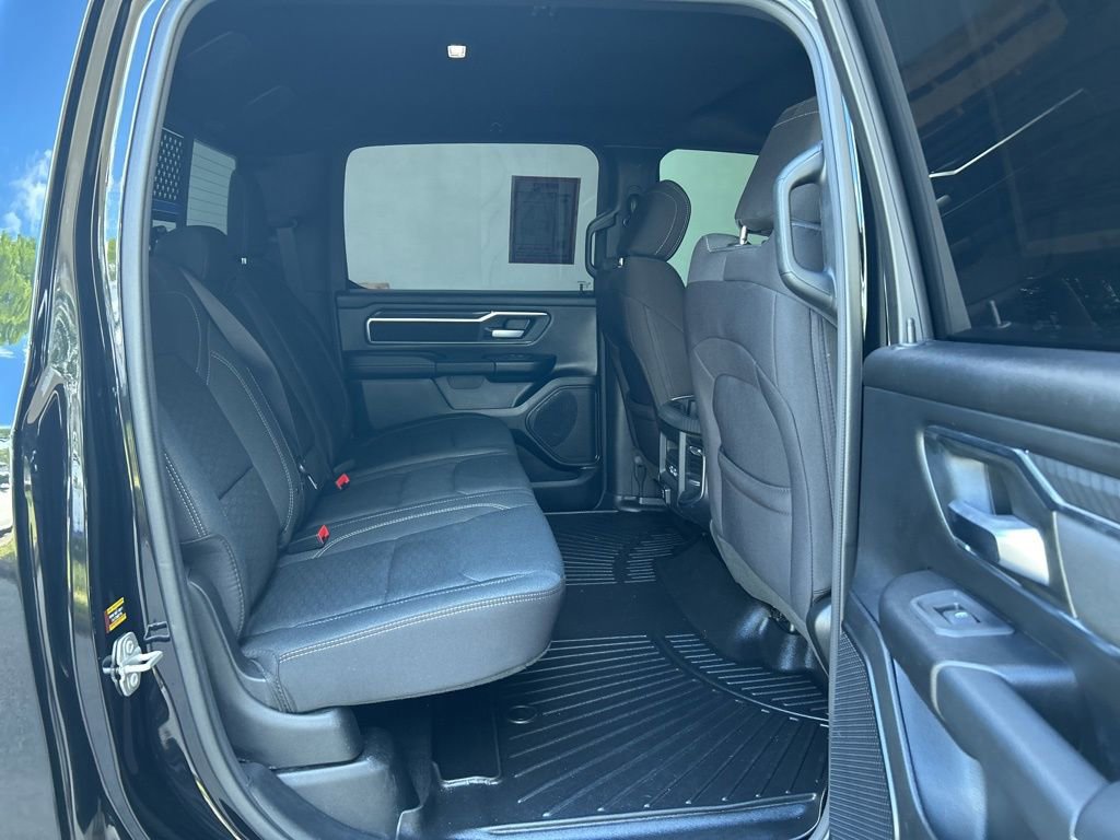 Used 2025 RAM 1500 Big Horn RWD image 31