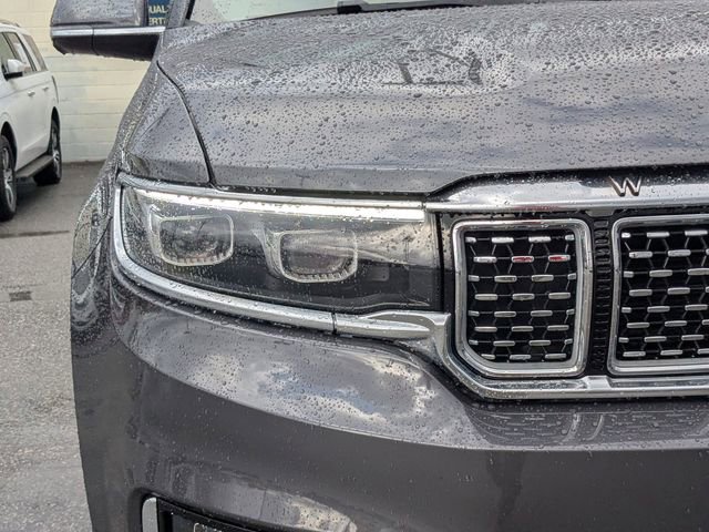 Used 2022 Jeep Grand Wagoneer Series III image 10